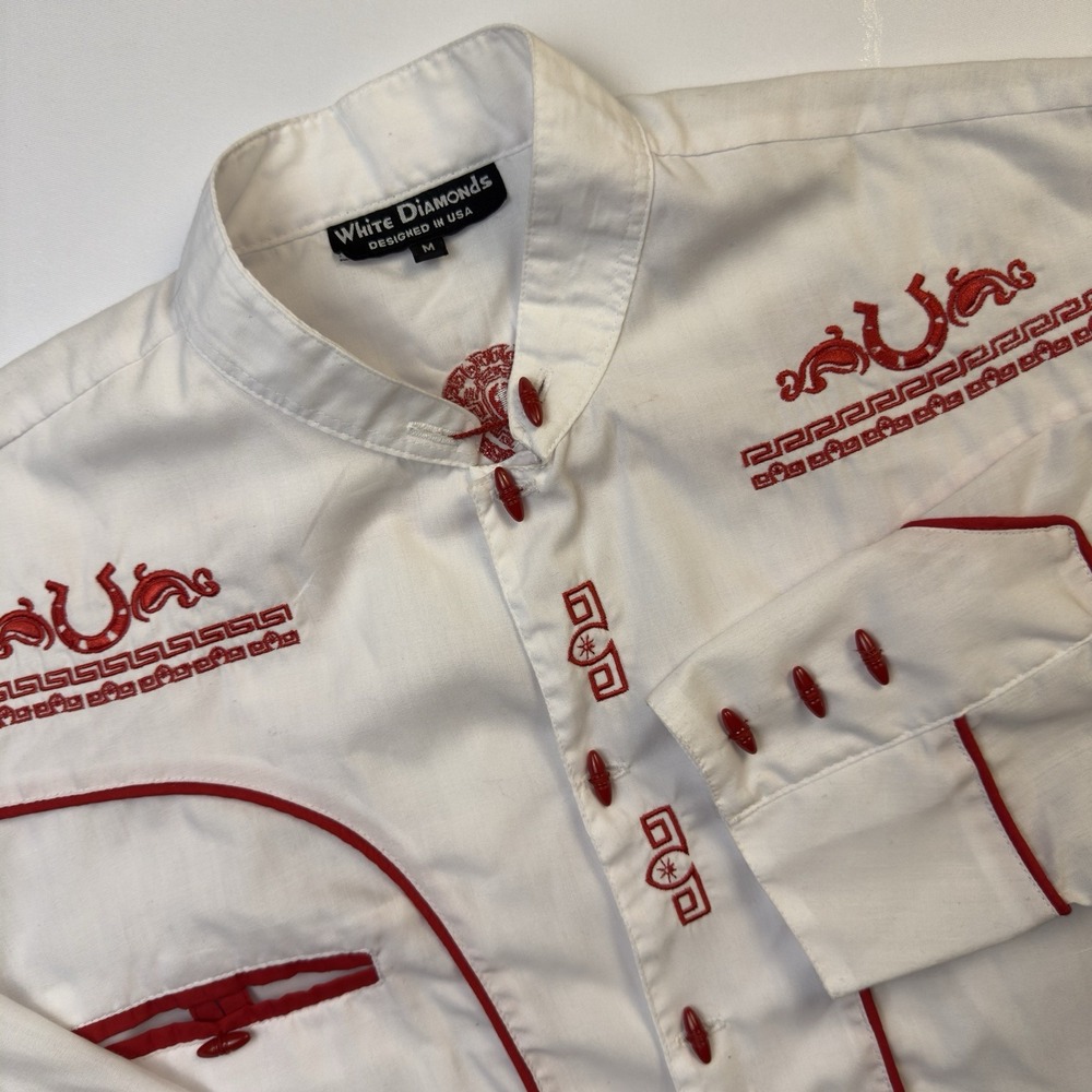 White Diamonds Men's Charro Shirt Western Wear White Red Embroider Medium Toggle
